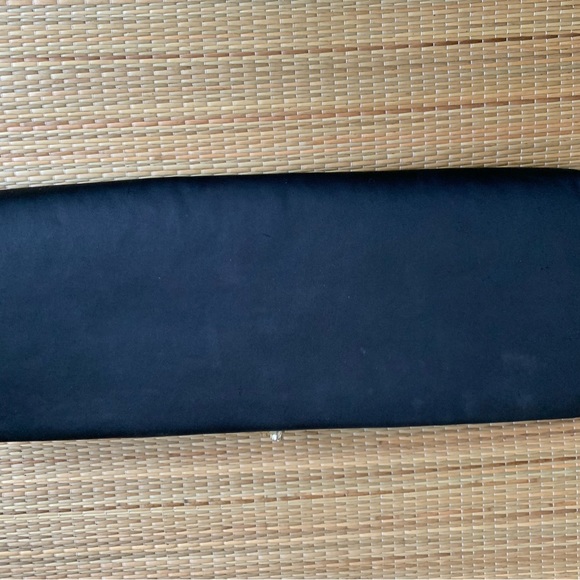 Vintage black satin clutch w/ tuxedo bow gold hardware & peach lining - Picture 2 of 4